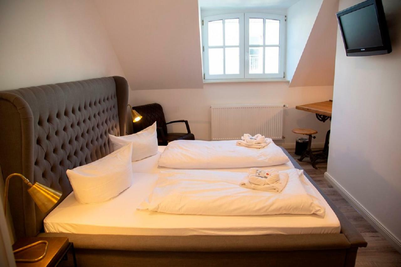 Zum Goldenen Stern Hotel Pruem