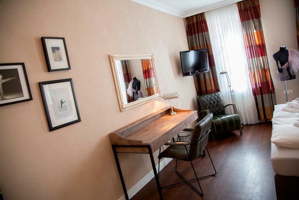 Zum Goldenen Stern Hotel Pruem